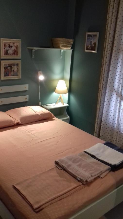 Iliolithos Rooms Kardhamili Esterno foto